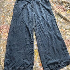 American Eagle high-waisted trousers